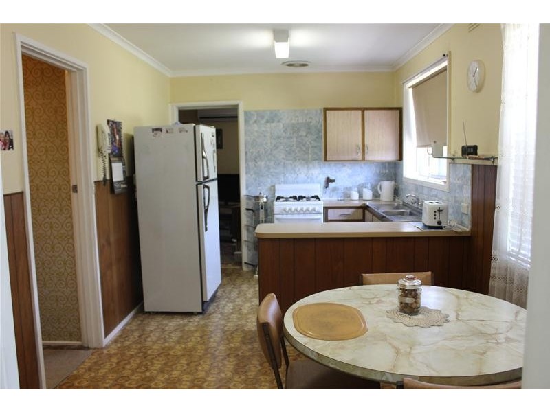 1 Gladesville Court, Dandenong North VIC 3175