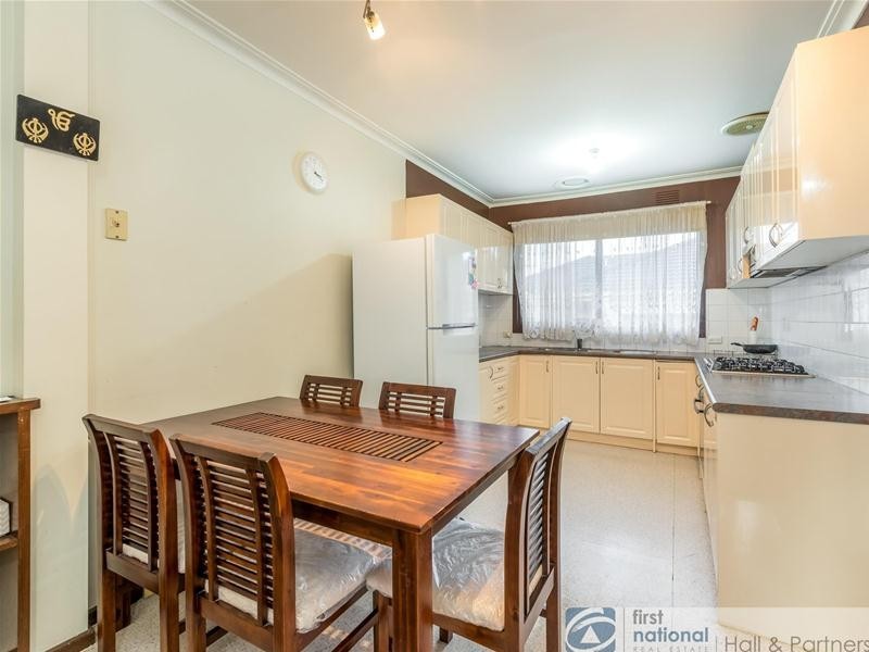 4/16 O’Malley Crescent, Dandenong North VIC 3175