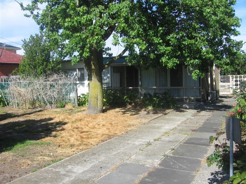 15 Morwell Avenue, Dandenong South VIC 3175