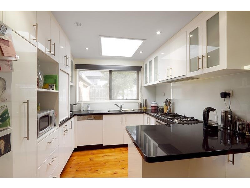 17 Chester Court, Endeavour Hills VIC 3802