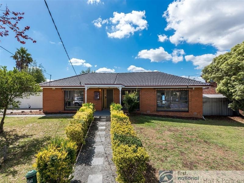 7 Blaxland Drive, Dandenong North VIC 3175