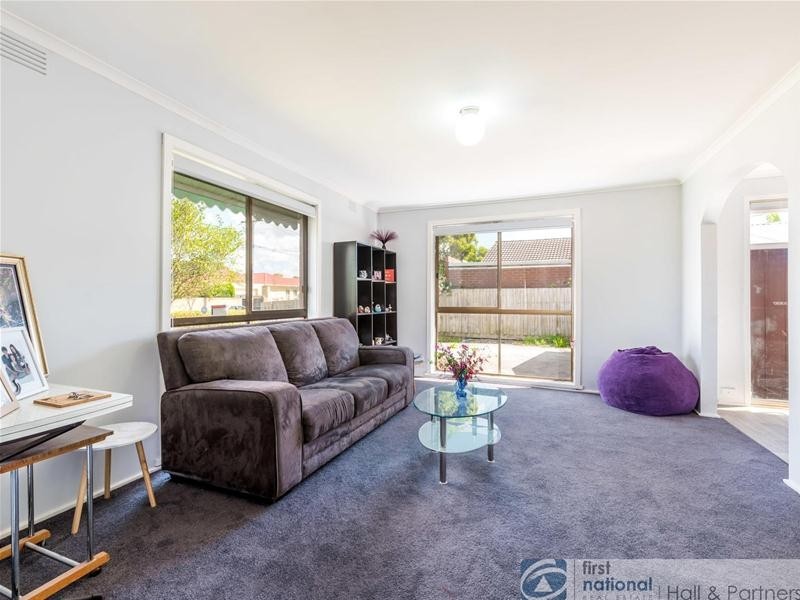 7 Blaxland Drive, Dandenong North VIC 3175
