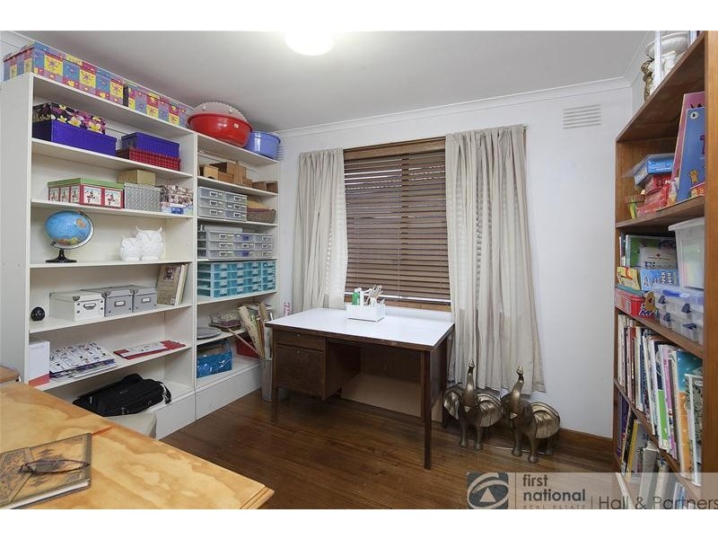 5 Delacombe Drive, Hampton Park VIC 3976