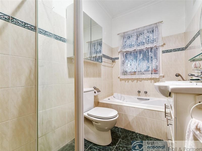 15 McWilliam Street, Springvale VIC 3171