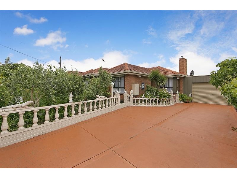 231 Gladstone Road, Dandenong North VIC 3175