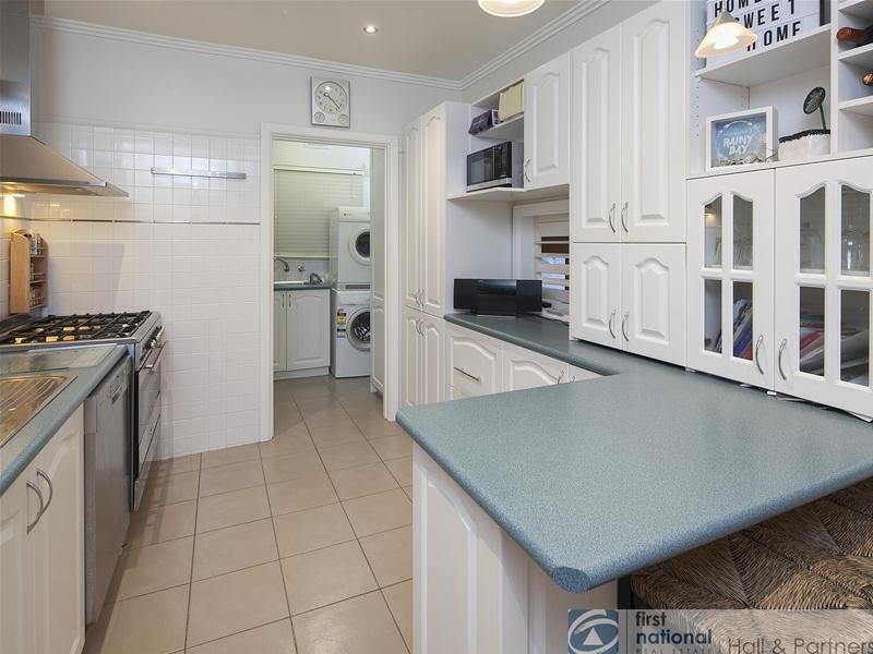 31 Barbara Avenue, Dandenong North VIC 3175