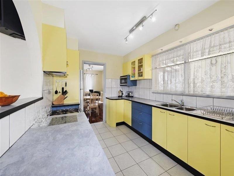 98 Hansworth Street, Mulgrave VIC 3170