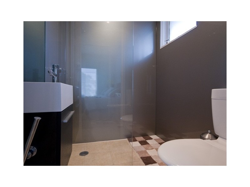 21 Zachary Hicks Crescent, Endeavour Hills VIC 3802