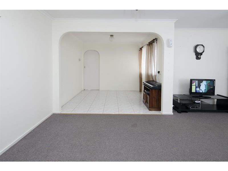 5 Leigh Court, Doveton VIC 3177