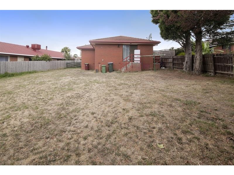 5 Leigh Court, Doveton VIC 3177