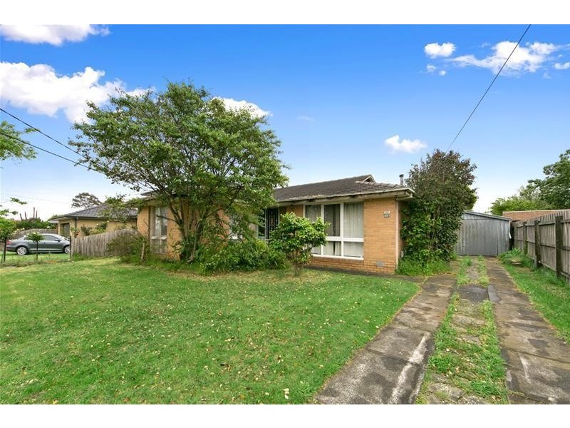 19 Mangana Drive, Mulgrave VIC 3170