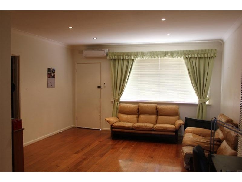 3/15 Wilma Avenue, Dandenong North VIC 3175