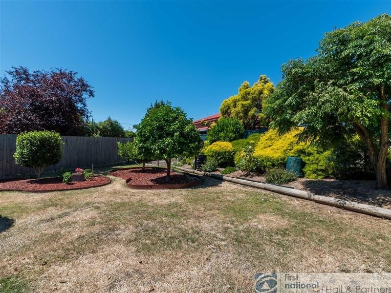 8 Eppalock Court, Noble Park North VIC 3174