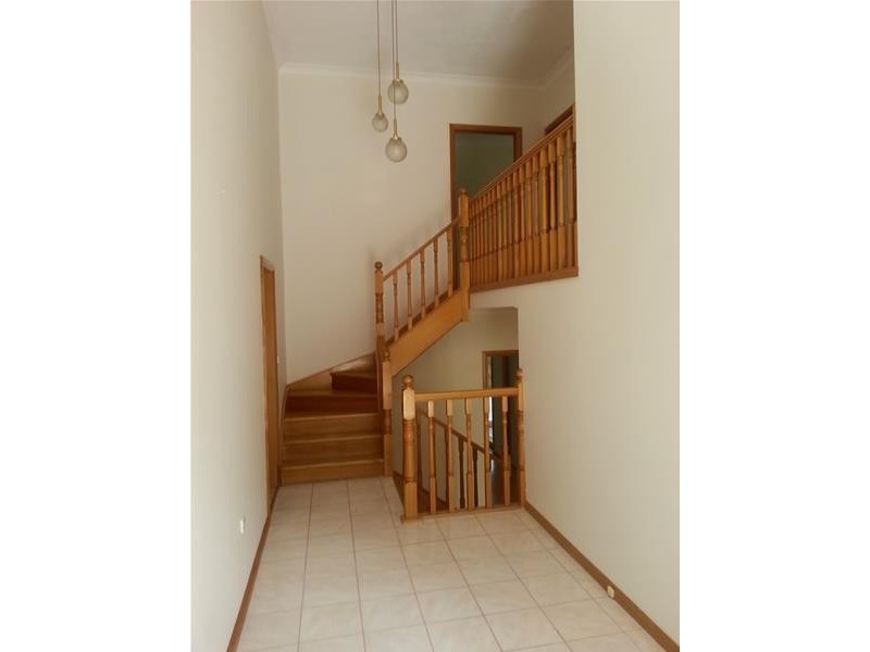 109B John Fawkner Drive, Endeavour Hills VIC 3802