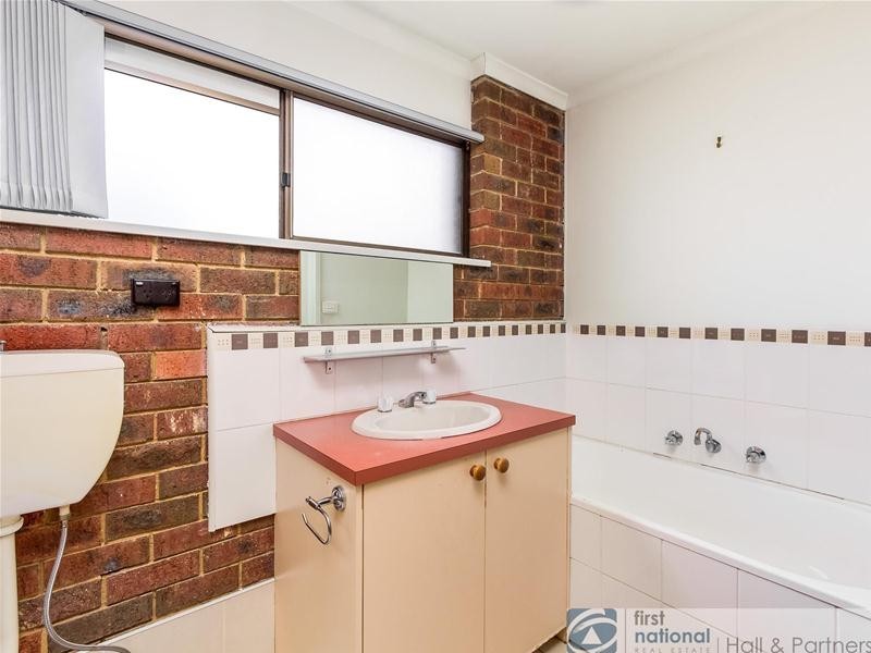 1/139 Princes Highway, Dandenong VIC 3175