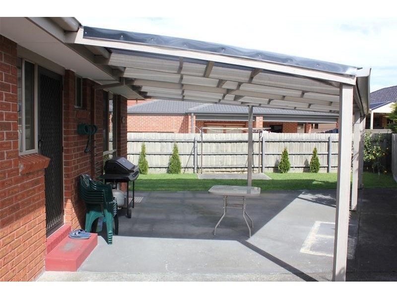 2/3 Louise Court, Hallam VIC 3803