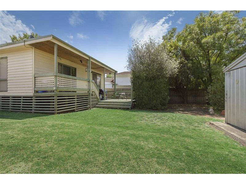 5 Hillside Avenue, Dandenong North VIC 3175