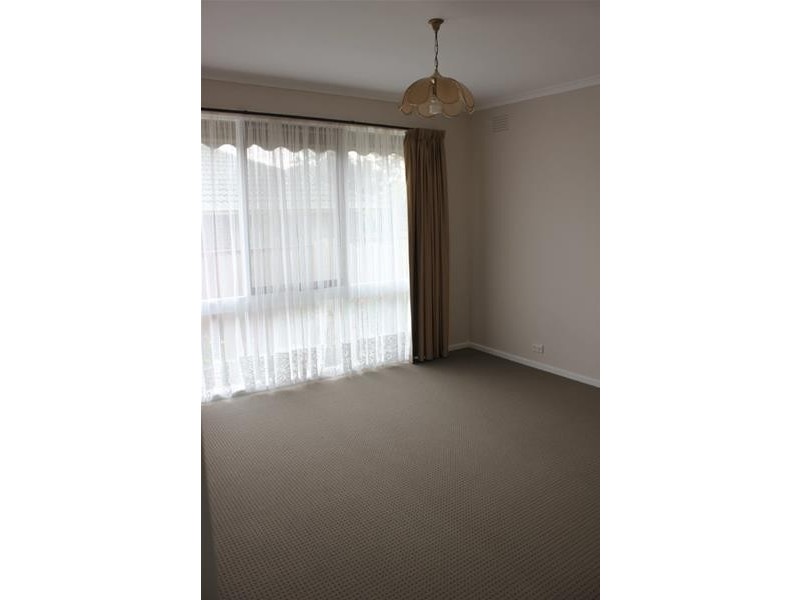 24 Grove End Road, Endeavour Hills VIC 3802