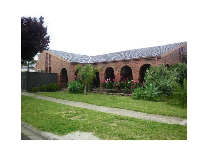 36 Eagle Drive, Noble Park North VIC 3174