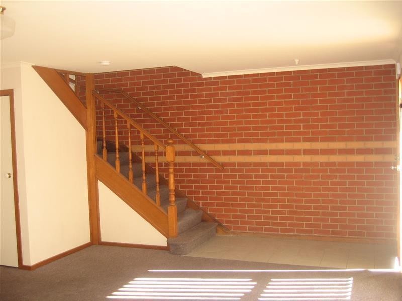 21/8-10 Belgrave Hallam Road, Hallam VIC 3803