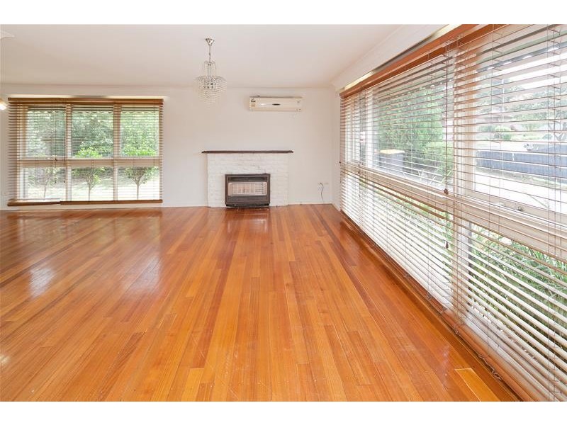 33 Lotus Crescent, Mulgrave VIC 3170