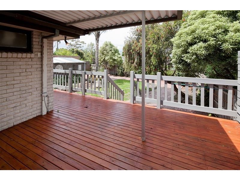33 Lotus Crescent, Mulgrave VIC 3170