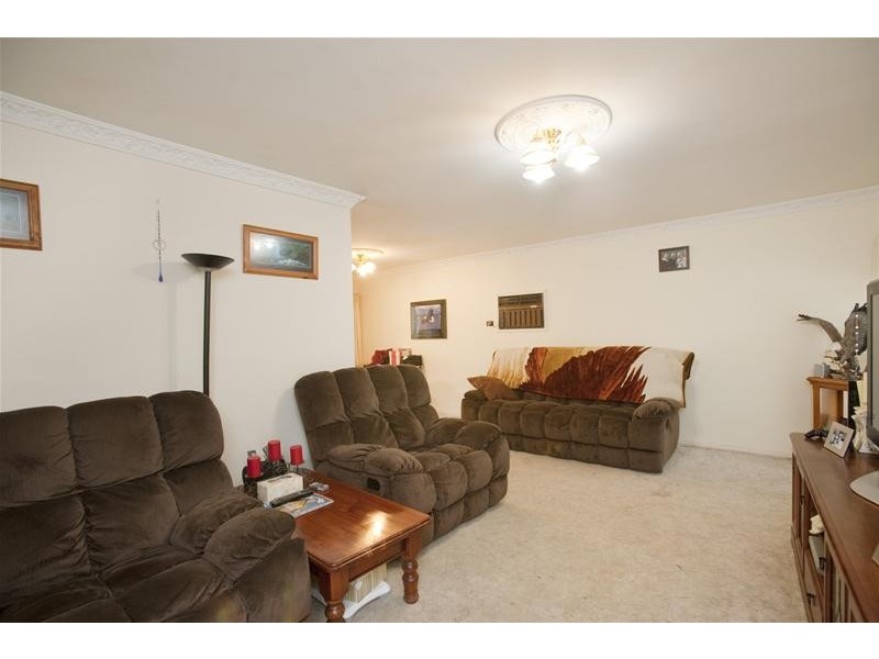 48 Huxley Avenue, Mulgrave VIC 3170