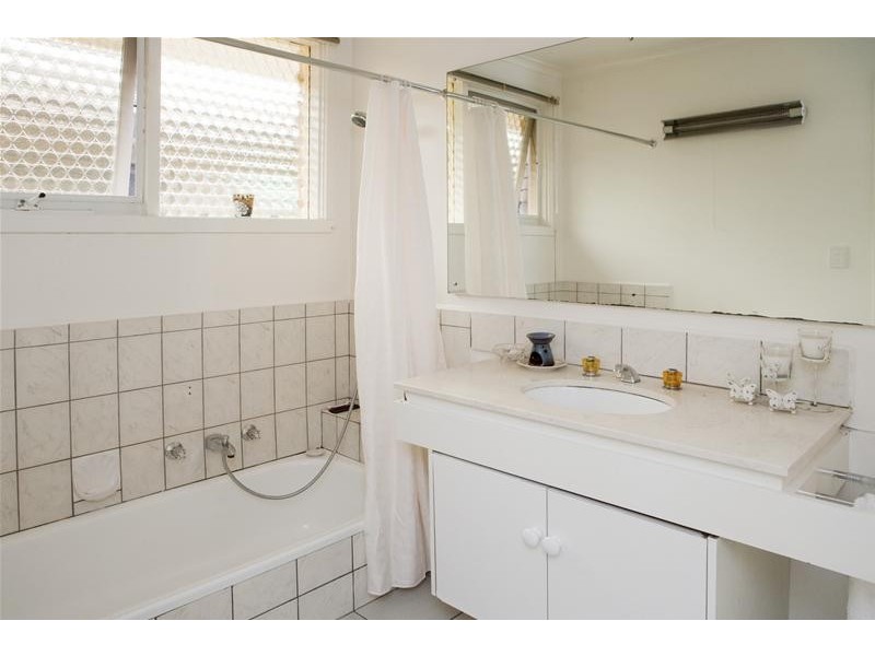 48 Huxley Avenue, Mulgrave VIC 3170