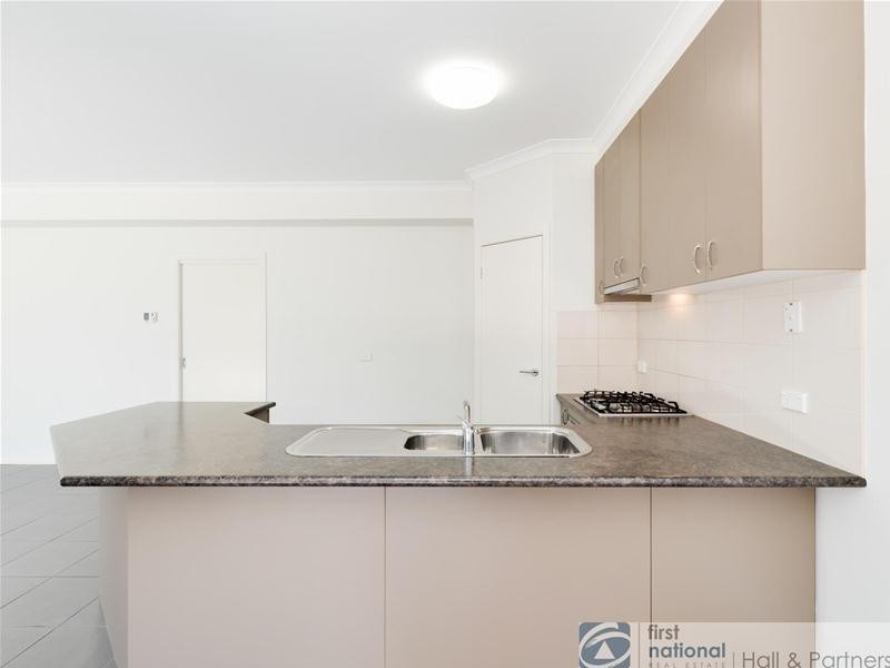 4/2-4 Jolly Street, Dandenong VIC 3175