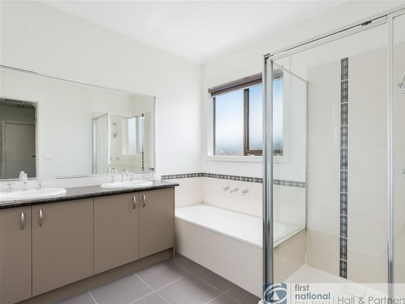 4/2-4 Jolly Street, Dandenong VIC 3175