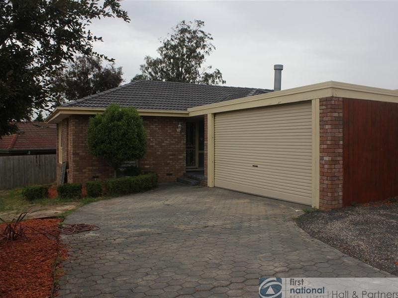 3 Mildura Crescent, Endeavour Hills VIC 3802