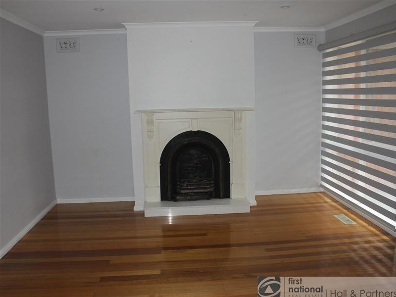 3 Mildura Crescent, Endeavour Hills VIC 3802