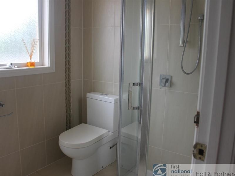 3 Mildura Crescent, Endeavour Hills VIC 3802