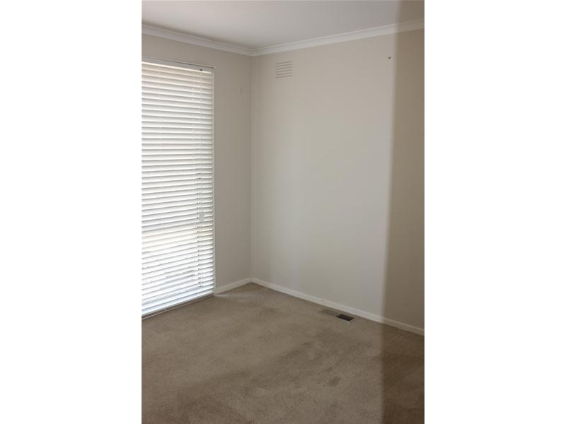 4 Belt Terrace, Endeavour Hills VIC 3802