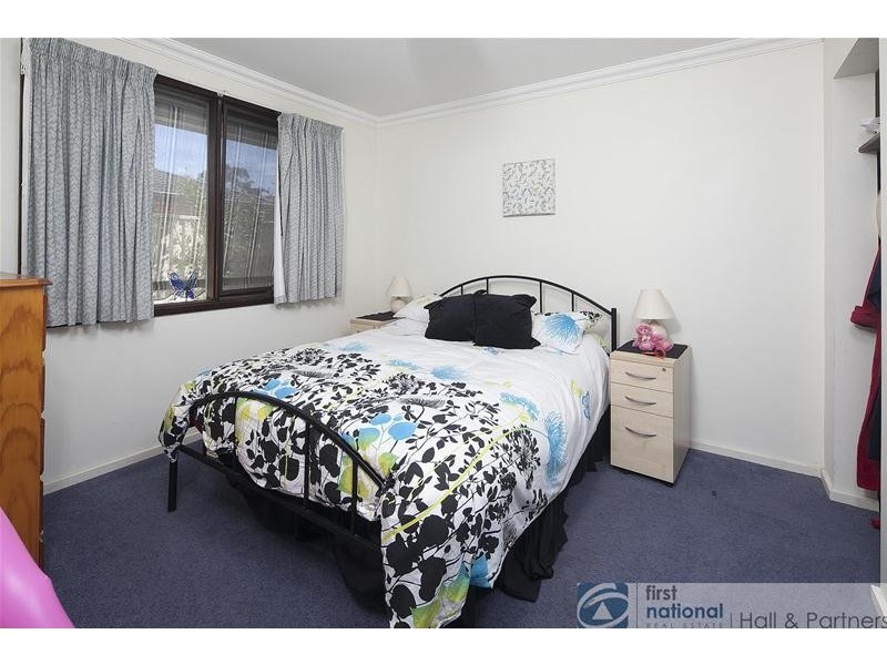 21 Dearing Avenue, Cranbourne VIC 3977