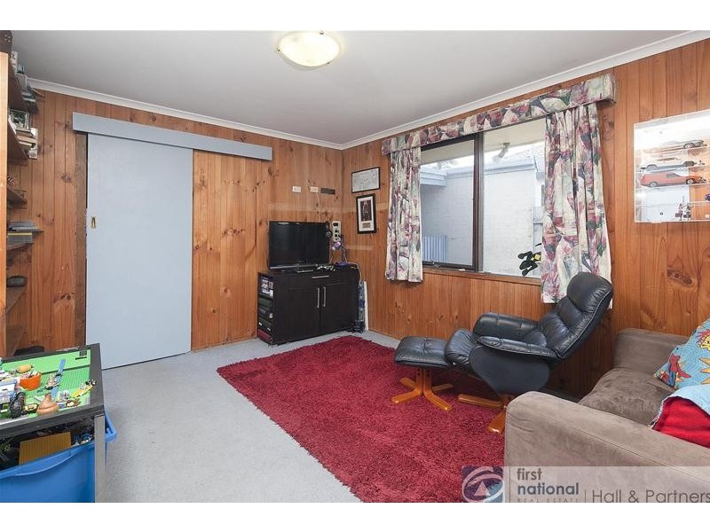 21 Dearing Avenue, Cranbourne VIC 3977