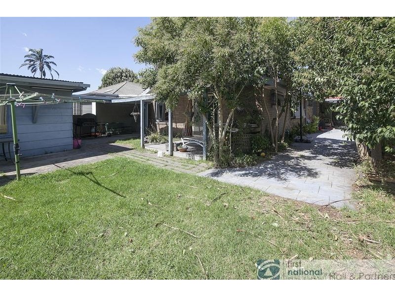 21 Dearing Avenue, Cranbourne VIC 3977