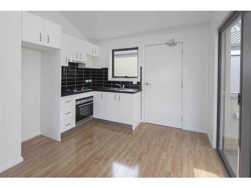 5/34-36 Hawthorn Road, Doveton VIC 3177