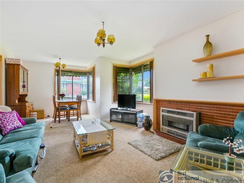 13 Mackie Road, Mulgrave VIC 3170