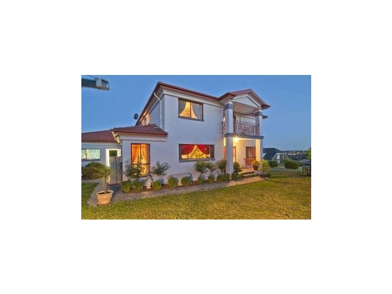 22 Sienna Crescent, Endeavour Hills VIC 3802