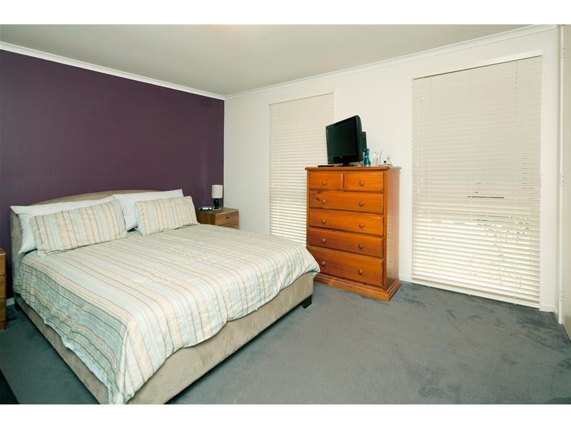 2 Nimbin Court, Noble Park North VIC 3174