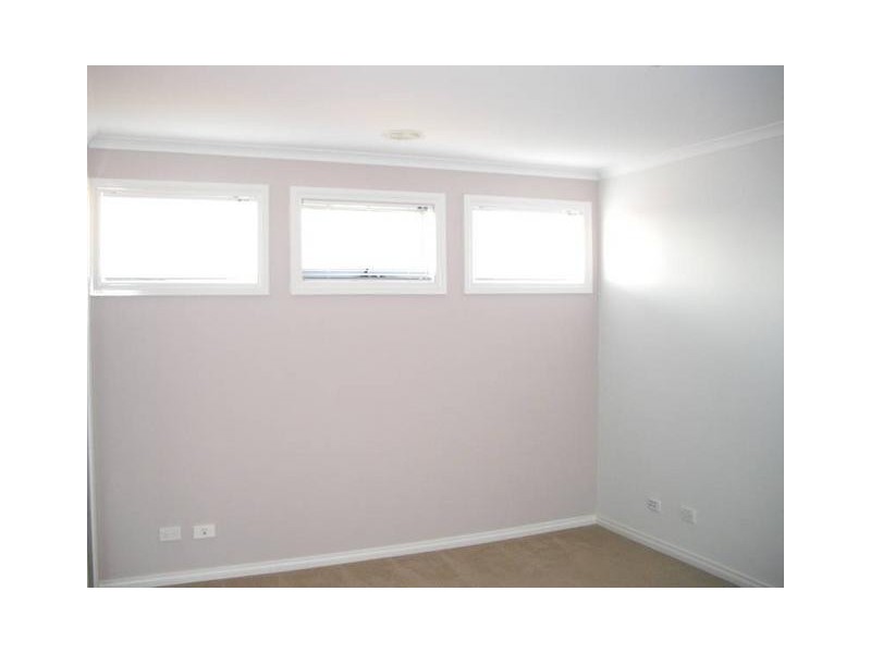 1B Grandview Avenue, Dandenong VIC 3175