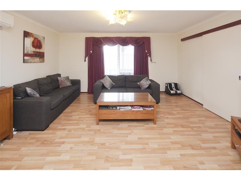 4 Headingly Court, Endeavour Hills VIC 3802