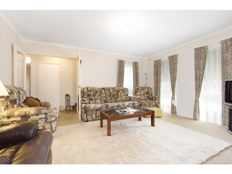 4 Curtayne Court, Noble Park North VIC 3174