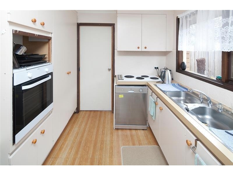 11 Taurus Avenue, Dandenong North VIC 3175