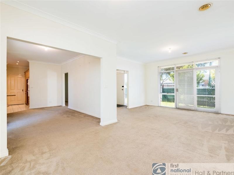 2/21 James Street, Dandenong VIC 3175