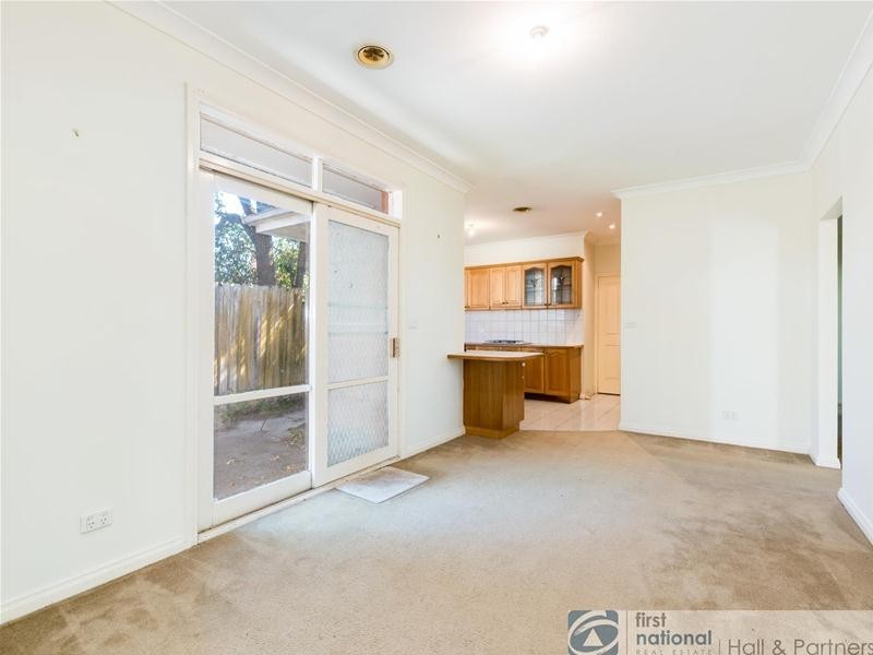 2/21 James Street, Dandenong VIC 3175