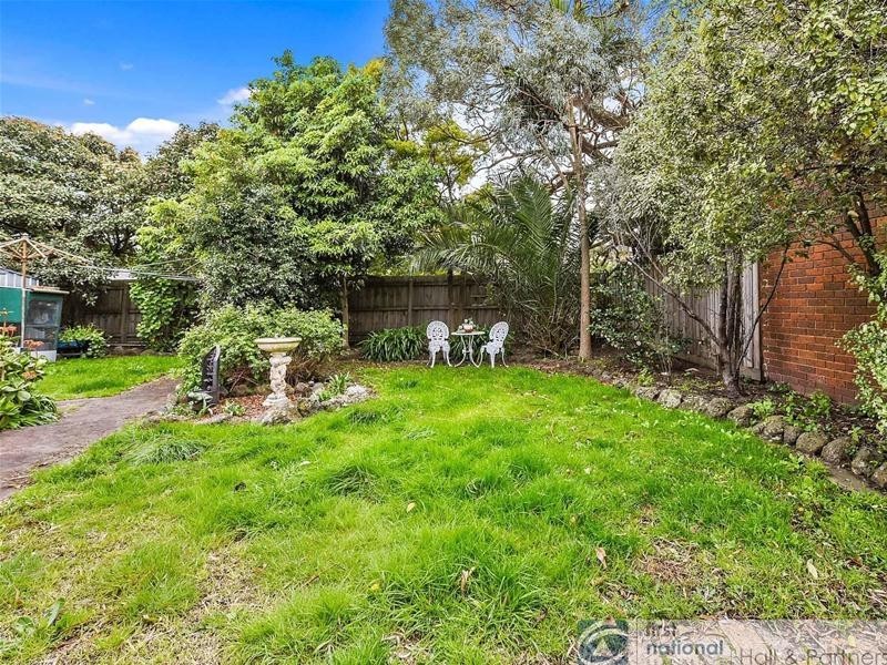 73 Sydney Parkinson Avenue, Endeavour Hills VIC 3802