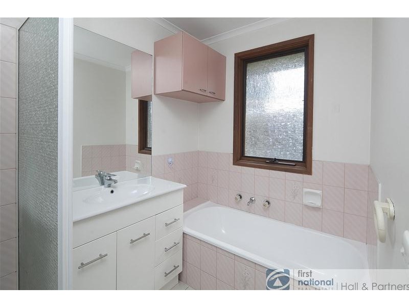 17 Narellan Drive, Hampton Park VIC 3976