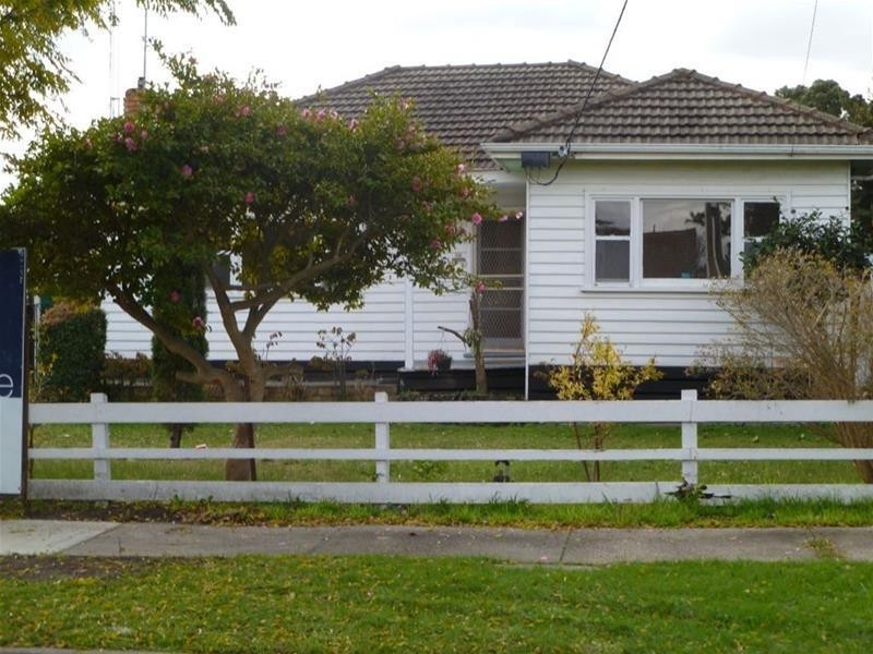 77 Fulton Street, Clayton VIC 3168